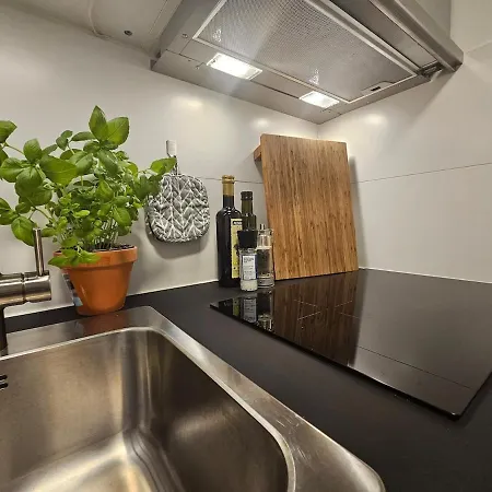 Stylish - Renovated & * كاسيل