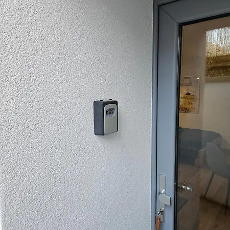 Apartment Stylish - Renovated & *
